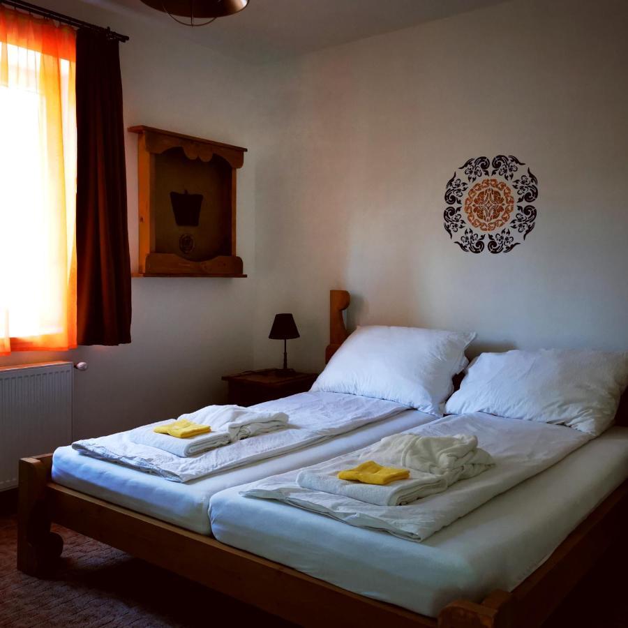 Bed and Breakfast Szabolcs Vezer Panzio Экстерьер фото