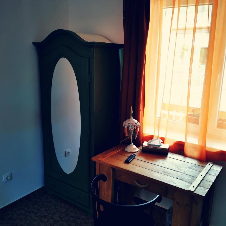 Bed and Breakfast Szabolcs Vezer Panzio Экстерьер фото