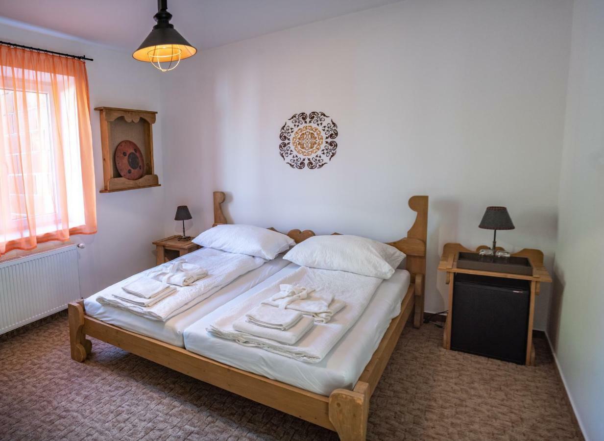 Bed and Breakfast Szabolcs Vezer Panzio Экстерьер фото