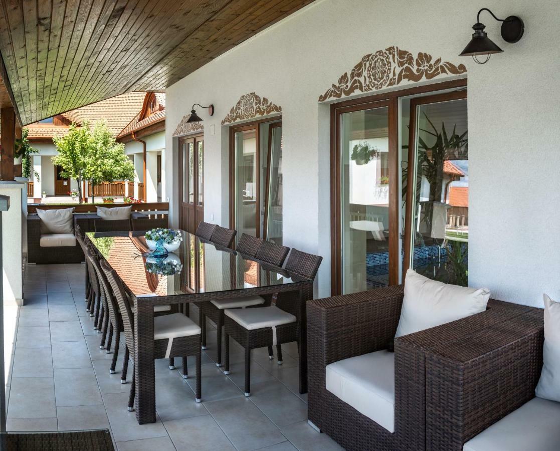 Bed and Breakfast Szabolcs Vezer Panzio Экстерьер фото